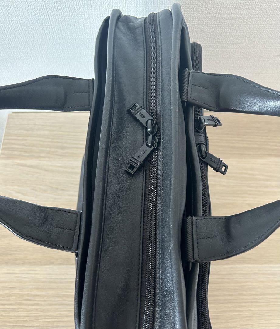 トゥミ TUMI 96108D2 ALPHA2 オールレザー ビジネスバッグ！