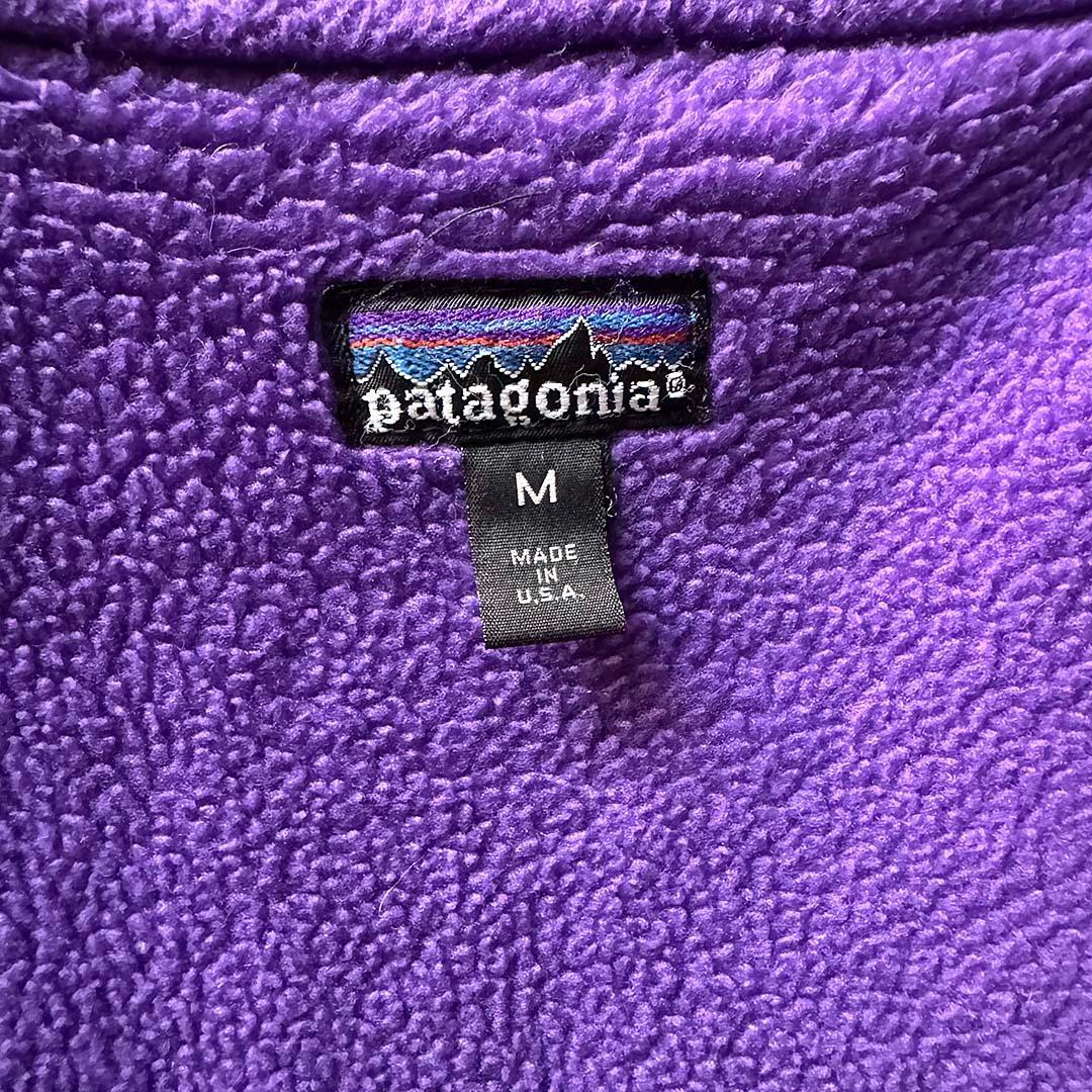 【古着】patagonia(パタゴニア)シェルドシンチラベスト ネイビー M