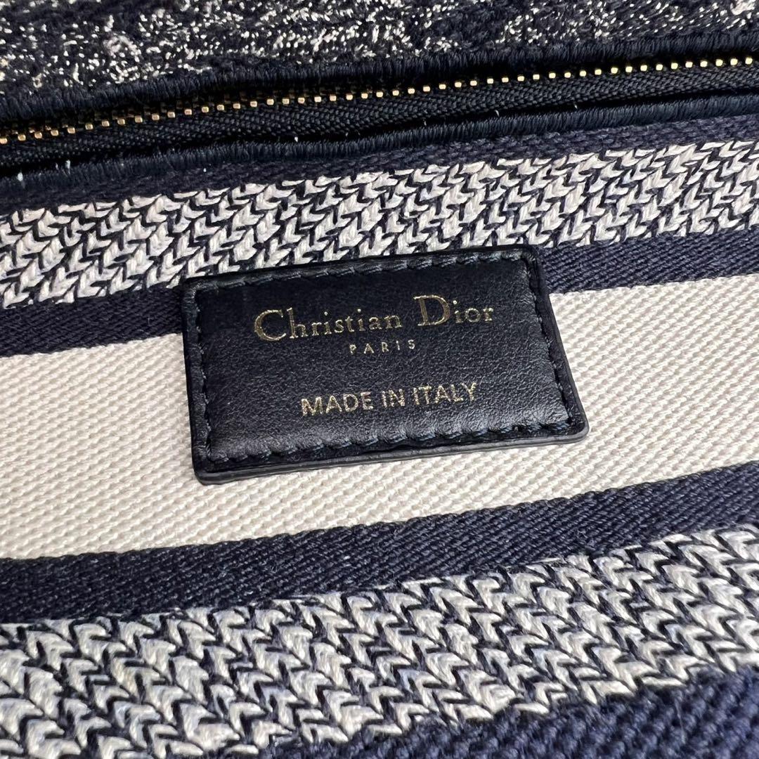 Christian Dior レディーディオール トワル・ド・ジュイ柄