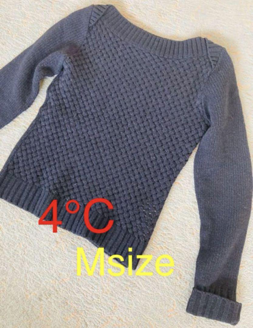 4°C ブラックラメ入り Mサイズ ニット