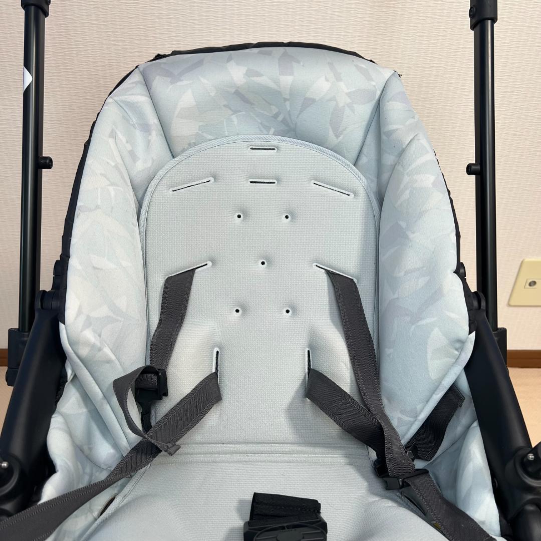 コンビ スゴカルSwitch エッグショック XL ラグーンネイビー