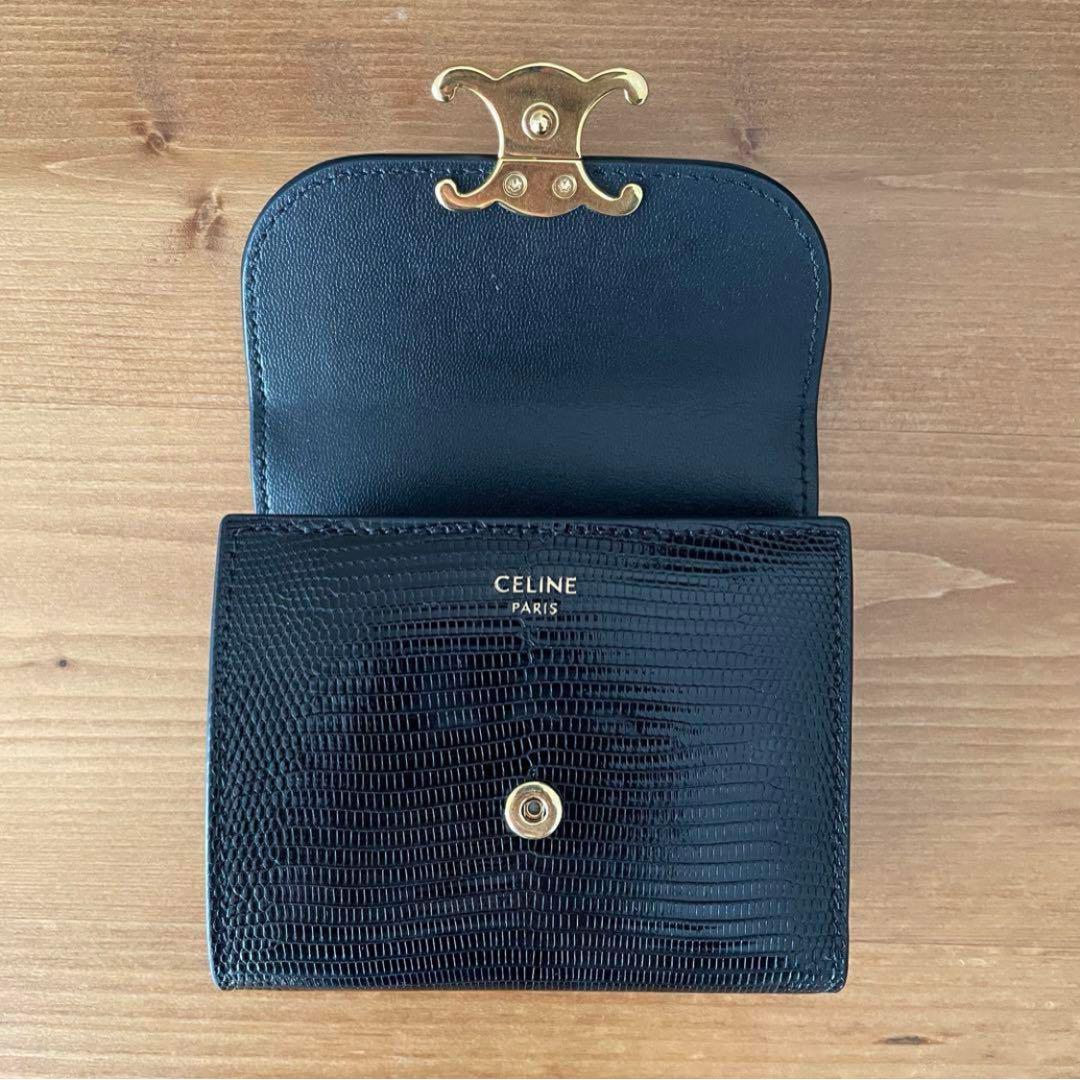 CELINE - 【極美品】CELINE セリーヌ 二つ折り 財布 黒の通販 by