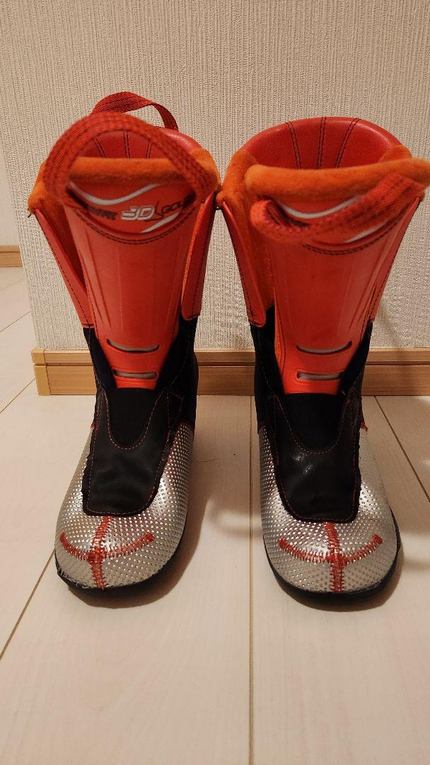 Atomic Hawx 130
25～25.5㎝
アウトソール299