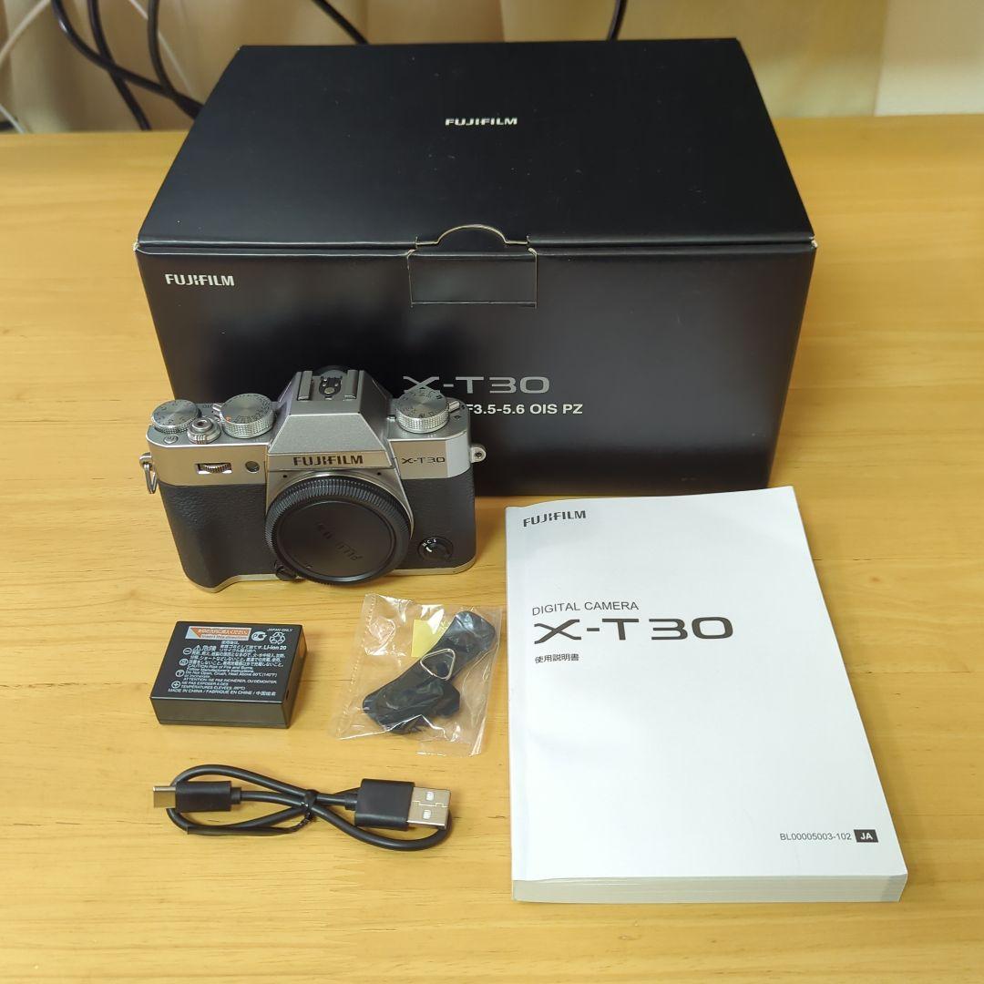 値下げ❗️レア‼️富士フィルム FUJIFILMx-t30 カメラ ボディ 美品-