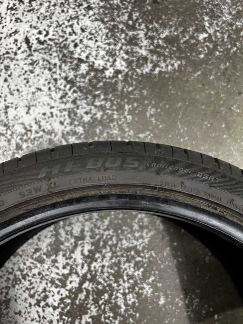 Toi 225/40R19 サマータイヤ 2021年製 バリ溝