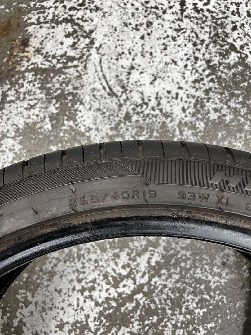 Toi 225/40R19 サマータイヤ 2021年製 バリ溝