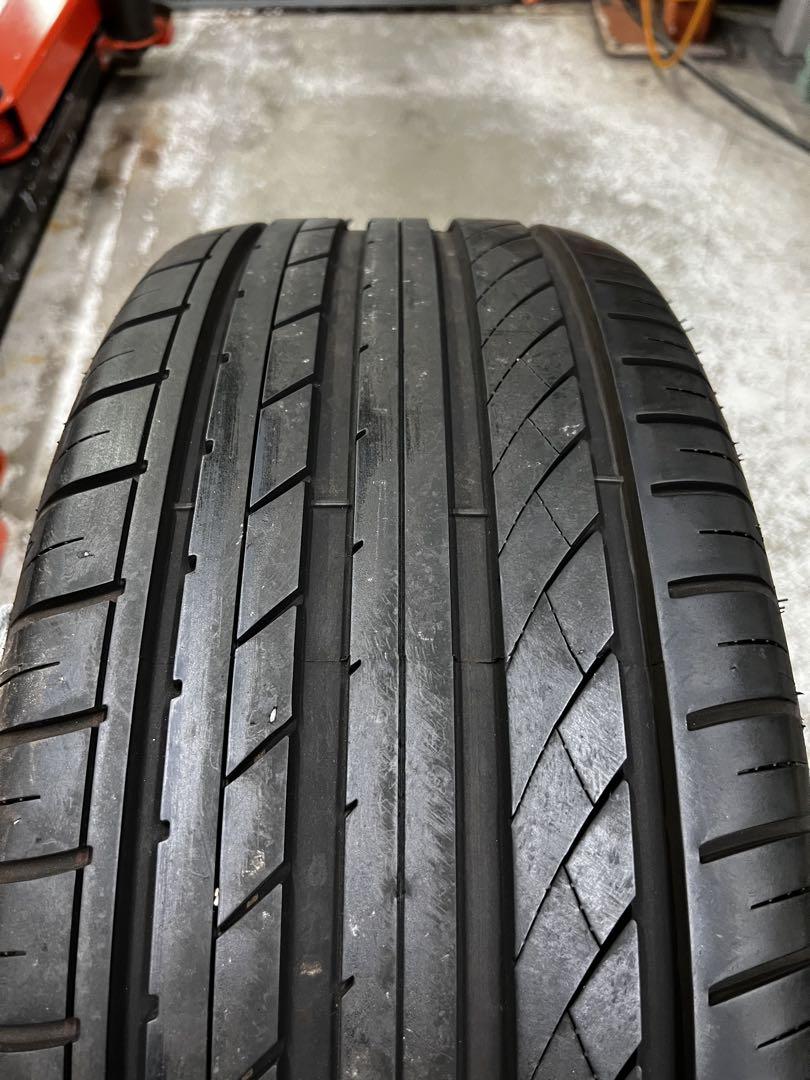 Toi 225/40R19 サマータイヤ 2021年製 バリ溝