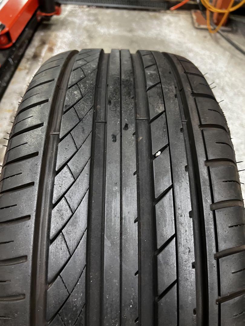 Toi 225/40R19 サマータイヤ 2021年製 バリ溝