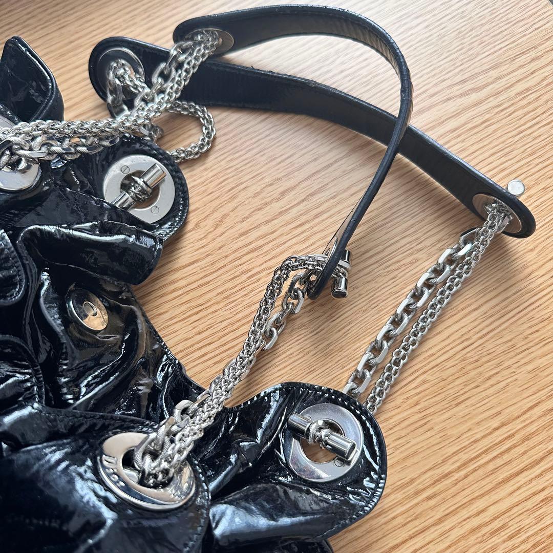 エナメルチェーンバッグChristian Dior