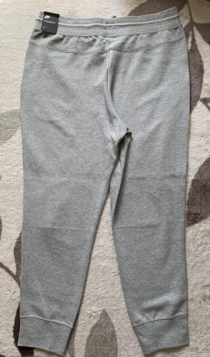 【新品】NIKE レディース テックフリースジョガーパンツ (2XL)