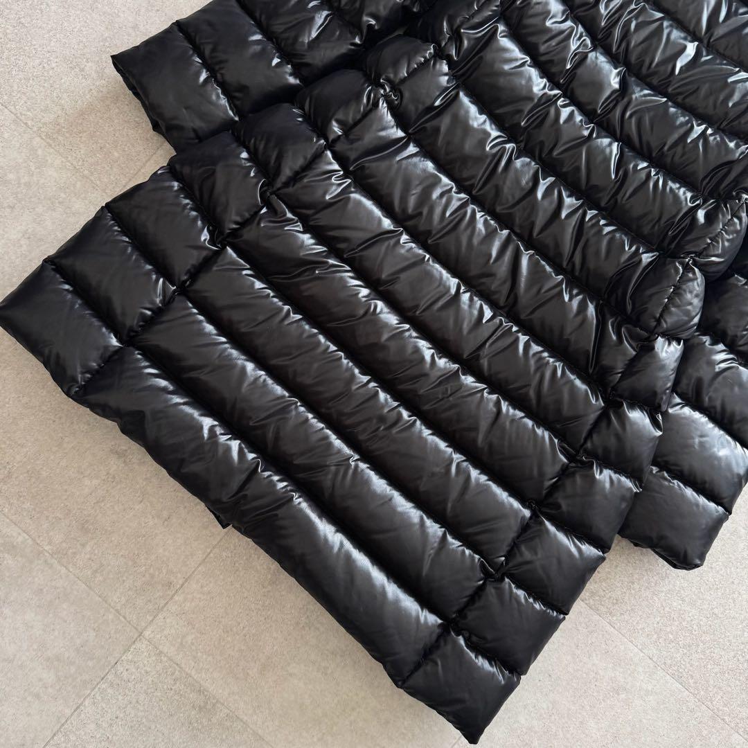 モンクレール MOKA ロング 黒 光沢 164cm ダウンジャケット 2way モンクレール MOKA ロング 黒 光沢 164cm ダウンジャケット 2way