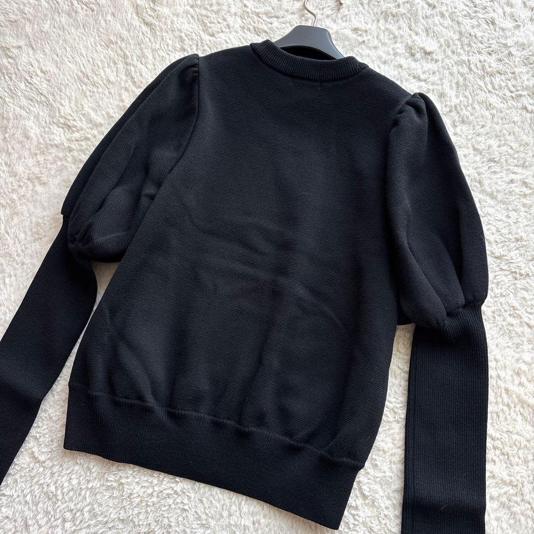 極美品 yori ウールパフスリーブニット 36 黒 極美品 yori ウールパフスリーブニット 36 黒