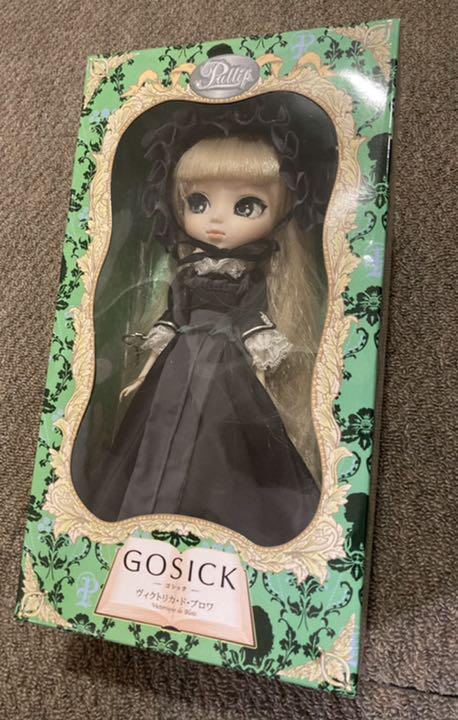 プーリップ　ヴィクトリカ・ド・ブロア　ゴシック　GOSICK