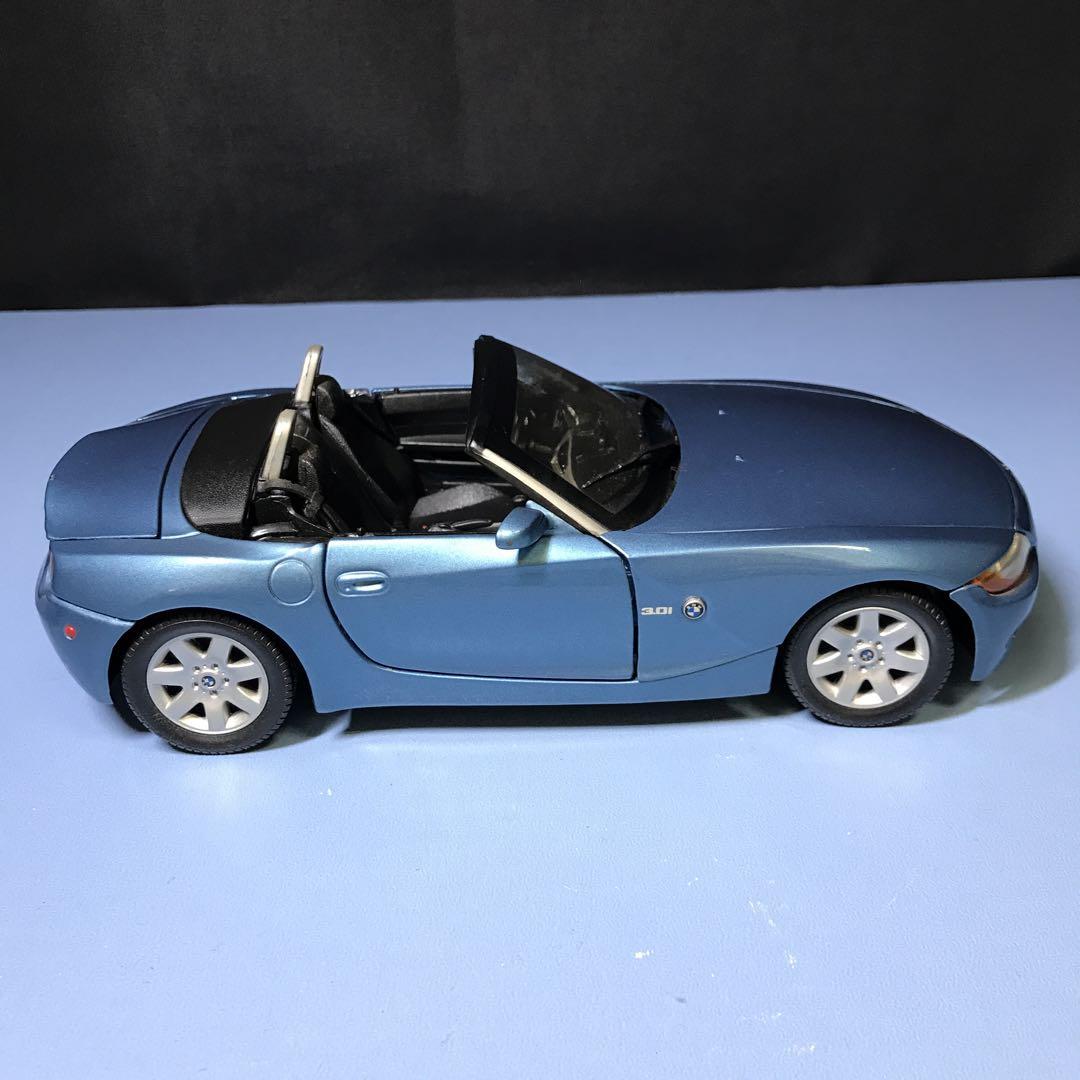 BMW Z4 メタリックブルー 1/18 ミニカー オープンカー - メルカリ