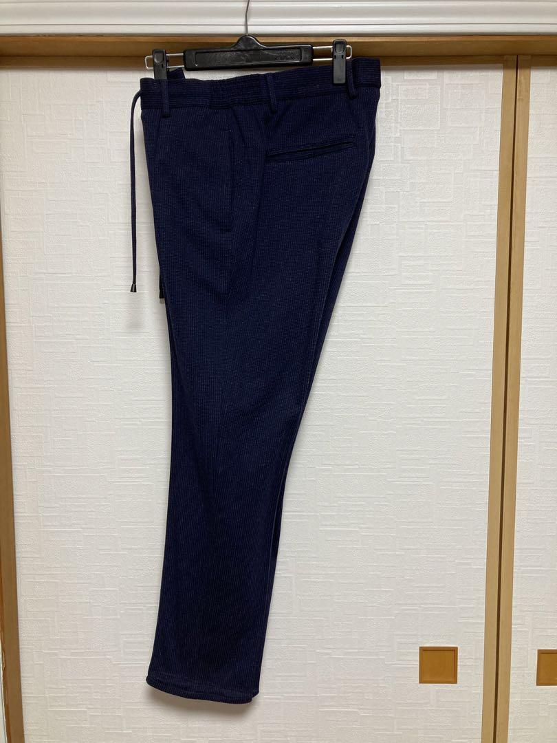 ジャブスアルキヴィオパンツ