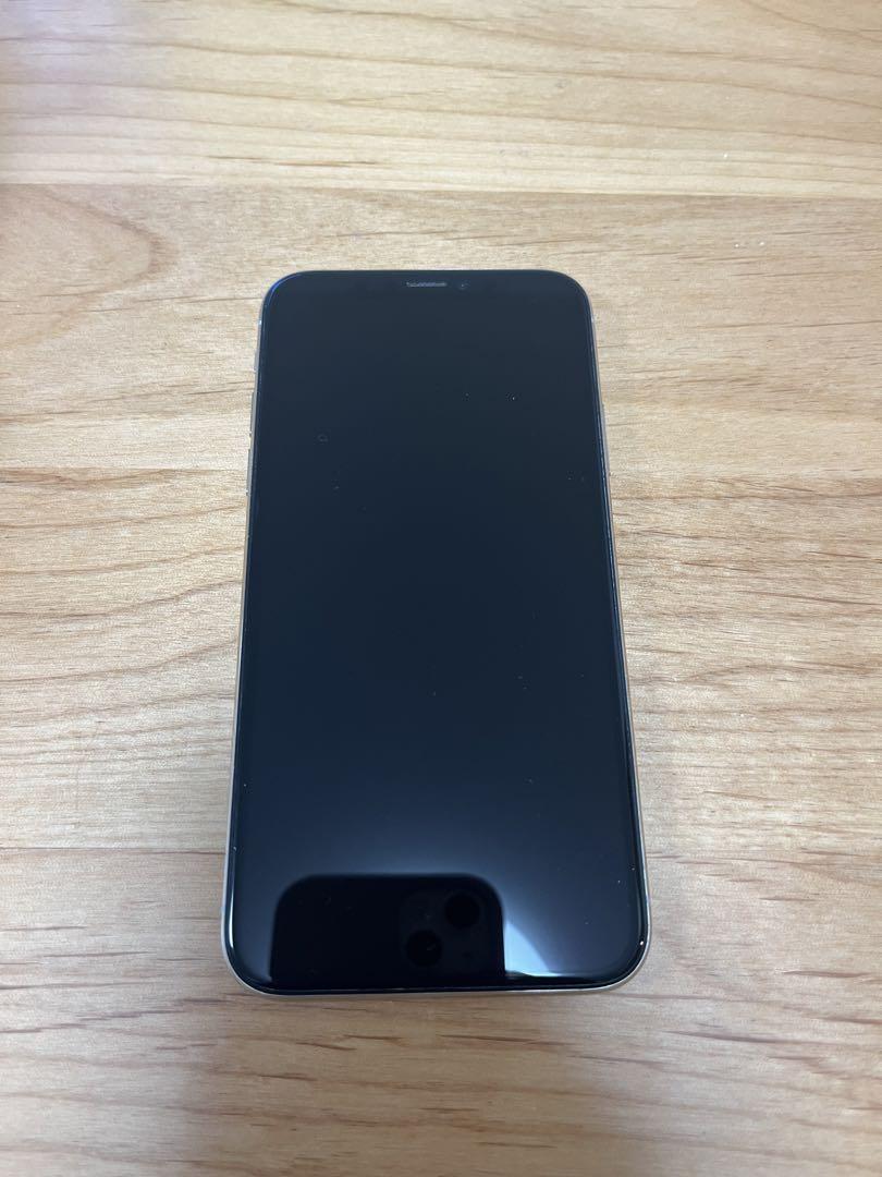 iPhone X Silver 64 GB SIMフリー
