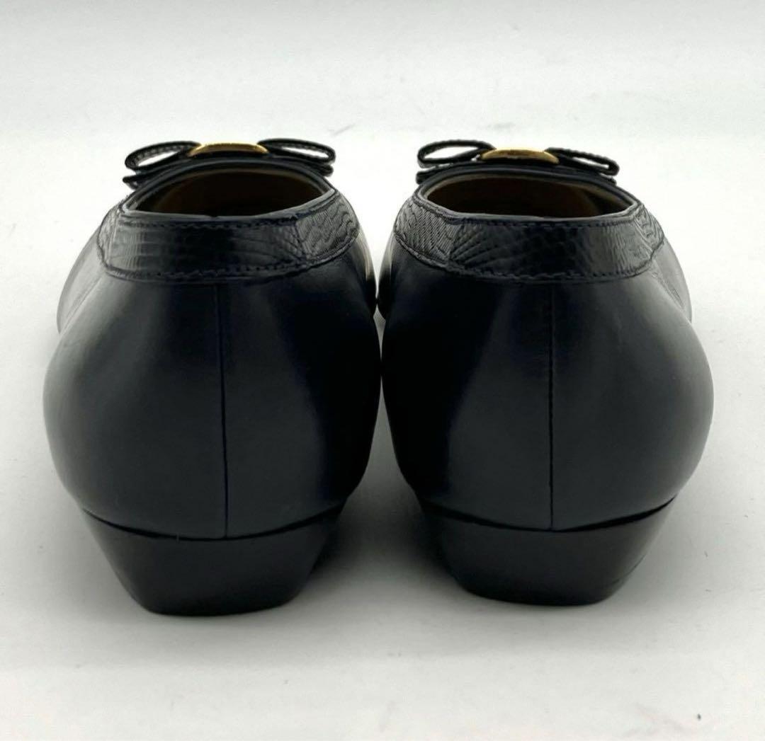 美品★フェラガモ フラットパンプス ヴァラ リボン ブラック US6.0