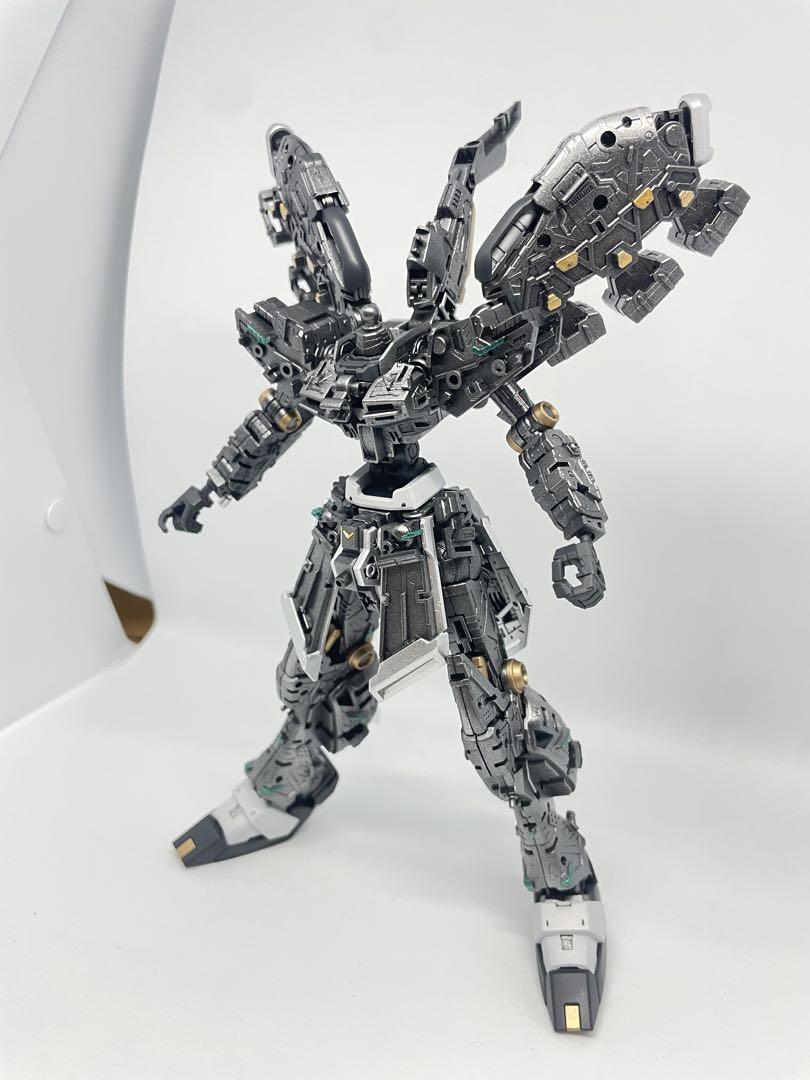 ガンプラ 完成品 RG Hi-νガンダム 全塗装