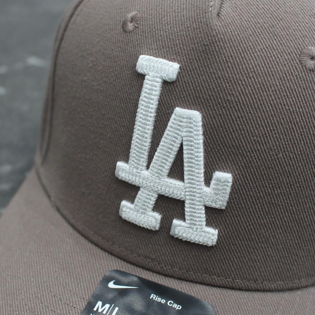 海外モデル NIKE MLB LA ドジャース スナップバック キャップ 深め