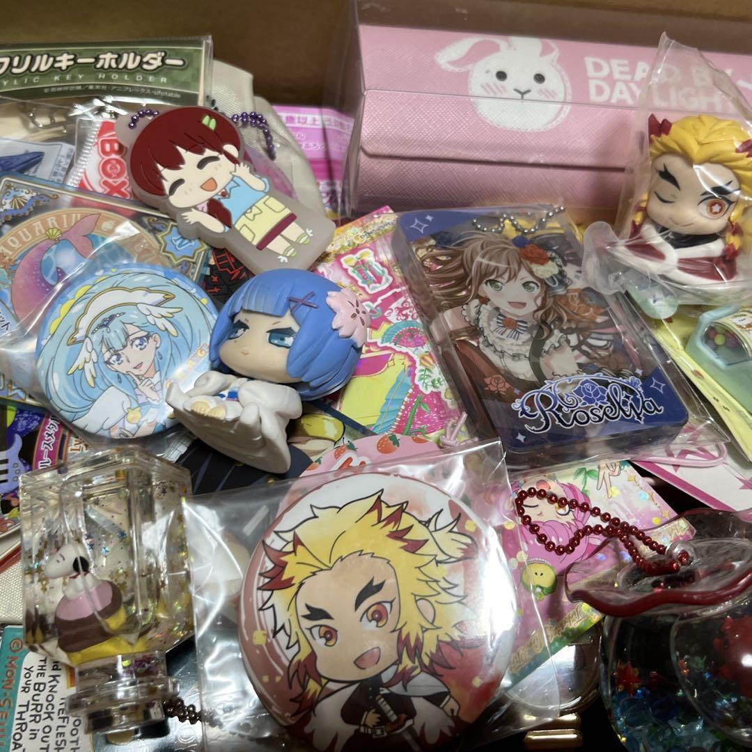 アニメグッズ　キャラクターグッズ　大量まとめ売り　200点以上