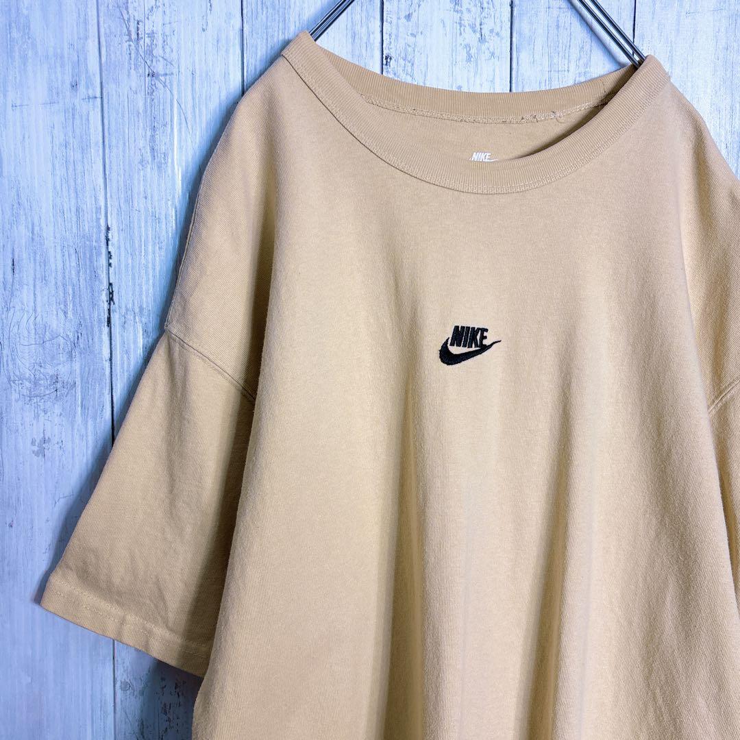 【国内正規品】ナイキ NIKE 薄ベージュ センターロゴ 半袖Tシャツ #17