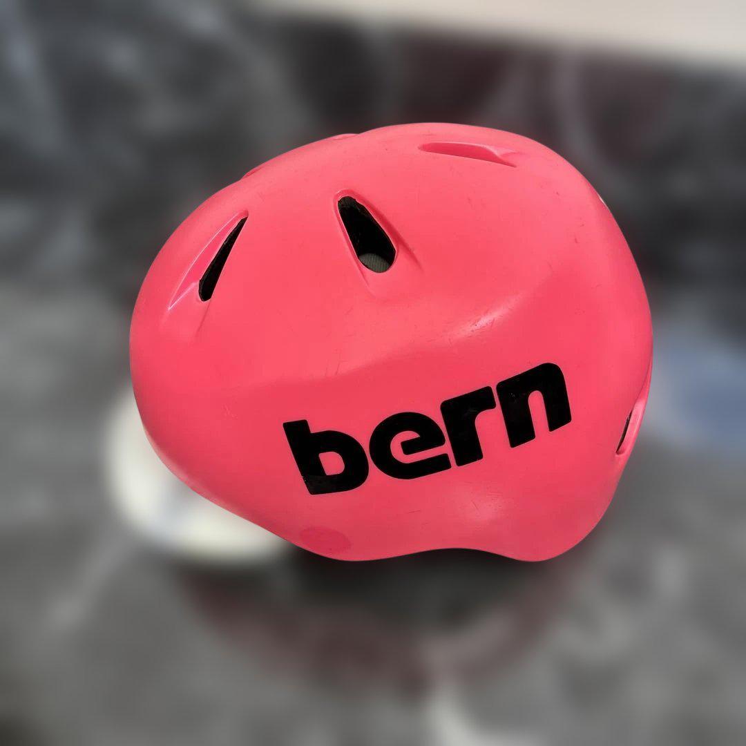 bern ヘルメット