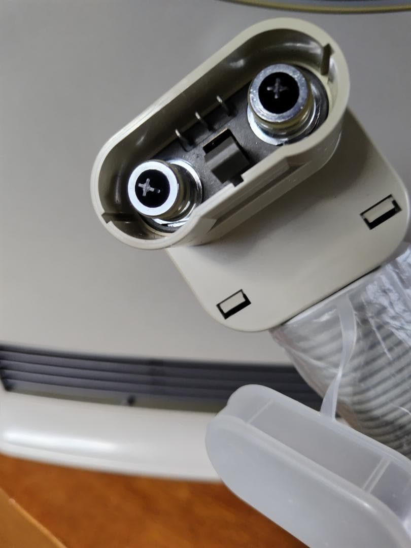 超激得，安い 温水ルームヒーター 長府製作所(CHOFU)