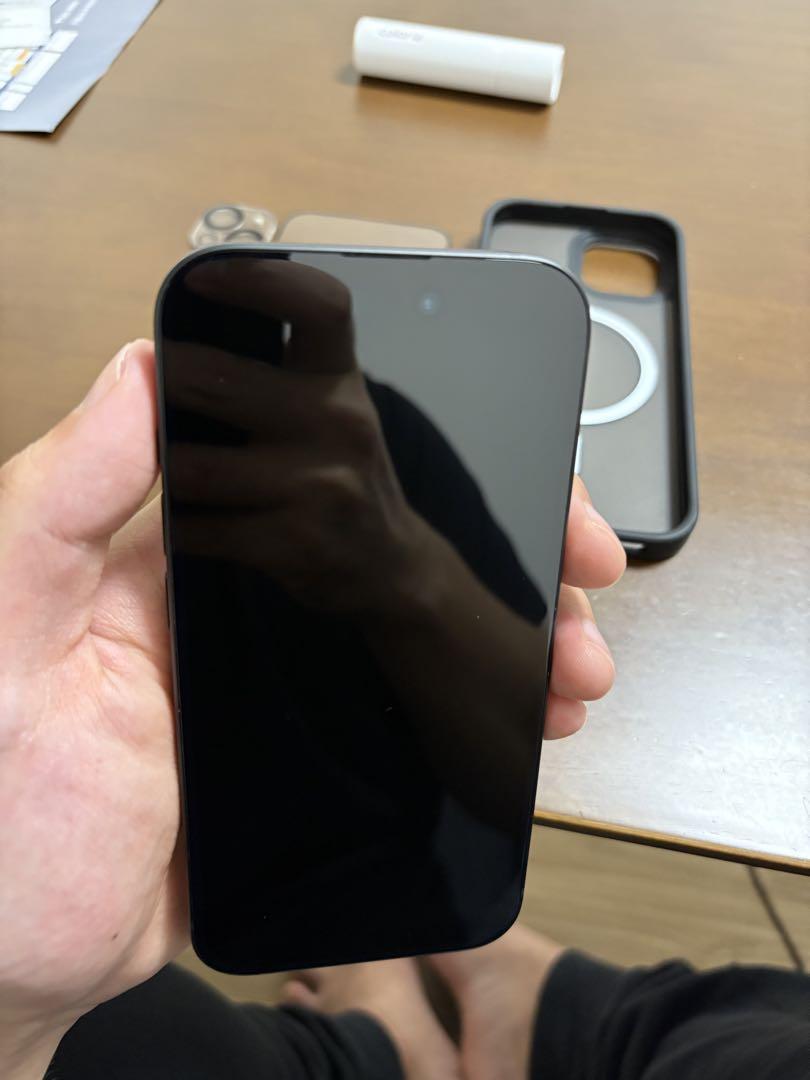 極美品] iPhone15 ブラック128GB SIMフリー
