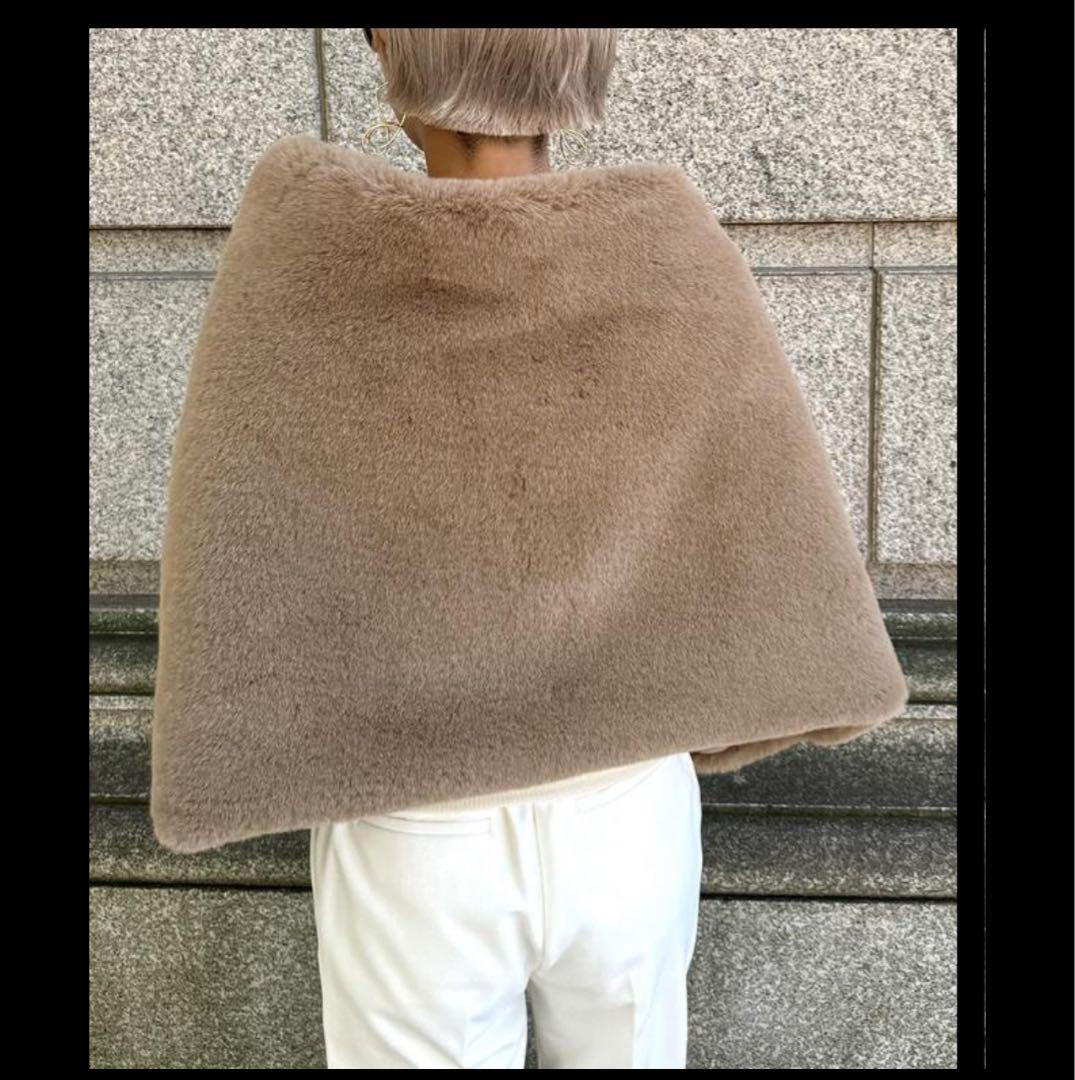 JENNE ジェンヌ　リッチボリュームファーケープ　新品