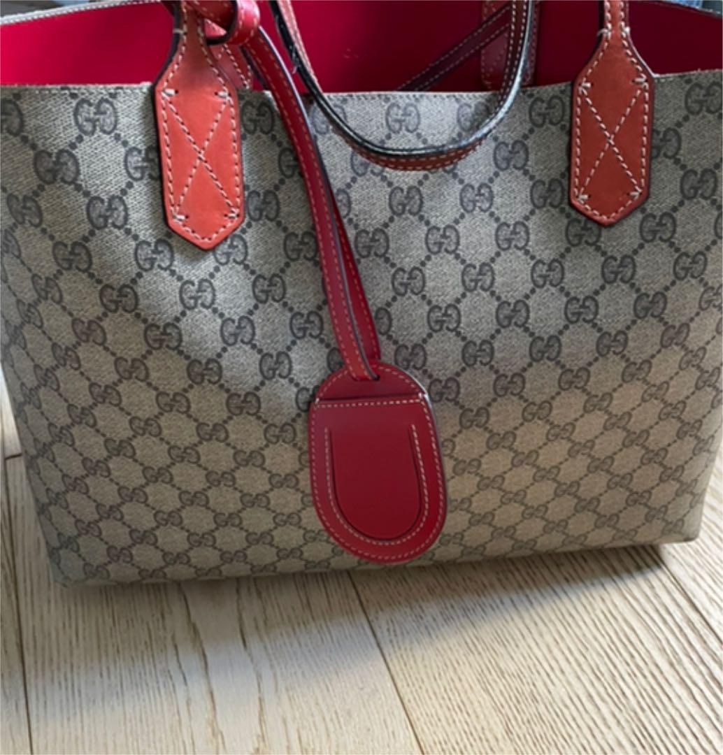 GUCCI トートバッグ ネーム入れ