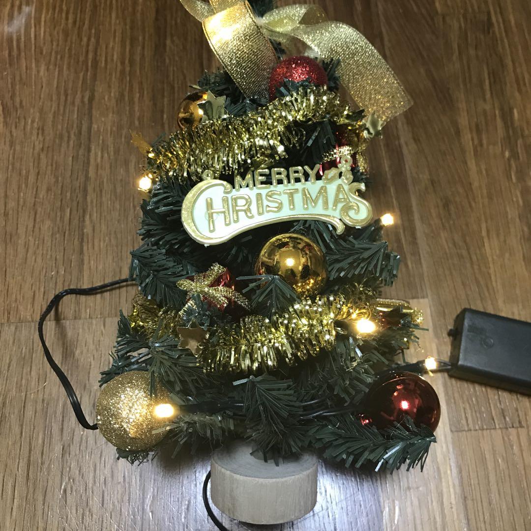 クリスマスツリー電飾付き！