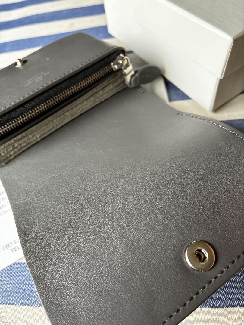 スタンダード　サプライ　グレー　二つ折り財布 箱付き　ユーズド