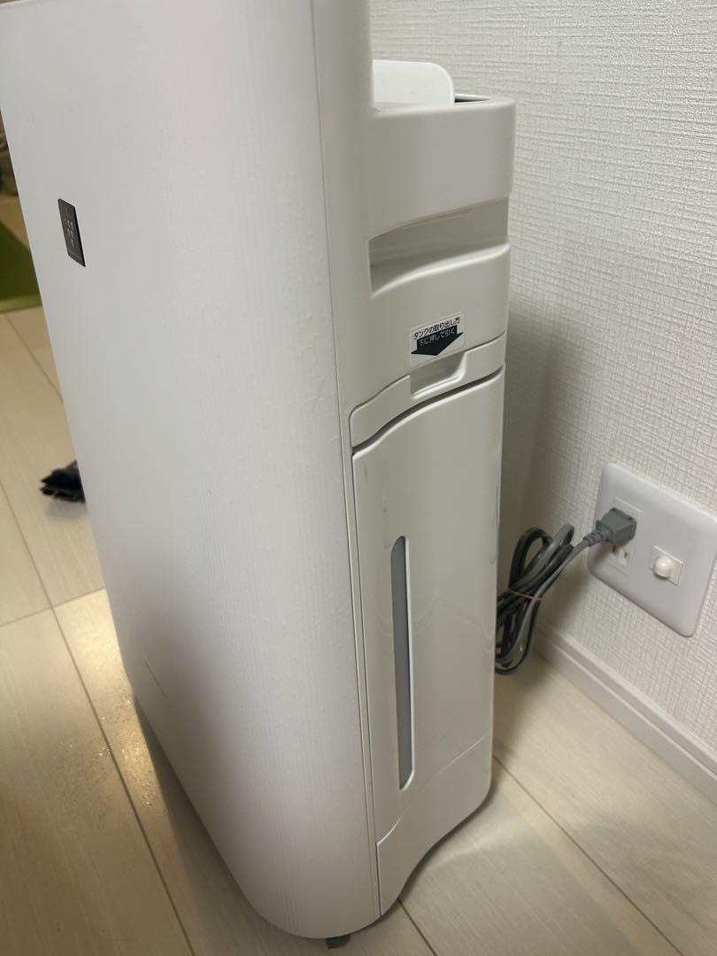 SHARP 加湿空気清浄機 プラズマクラスタKC-F70-W 2018年製