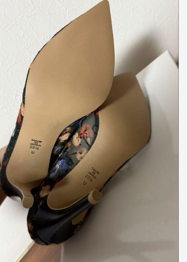 DIANA 絵画シリーズ ブリューゲル シアパンプス23.5cm 新品 DIANA ダイアナ 絵画シリーズ ブリューゲル パンプス 23.5