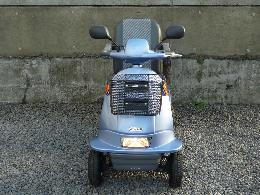 ほぼ全国送込♪ マイピア BT40 後ろカゴ付き ブルー電動四輪シニアカー愛媛県 ほぼ全国送込♪ マイピア BT40 後ろカゴ付き ブルー電動四輪