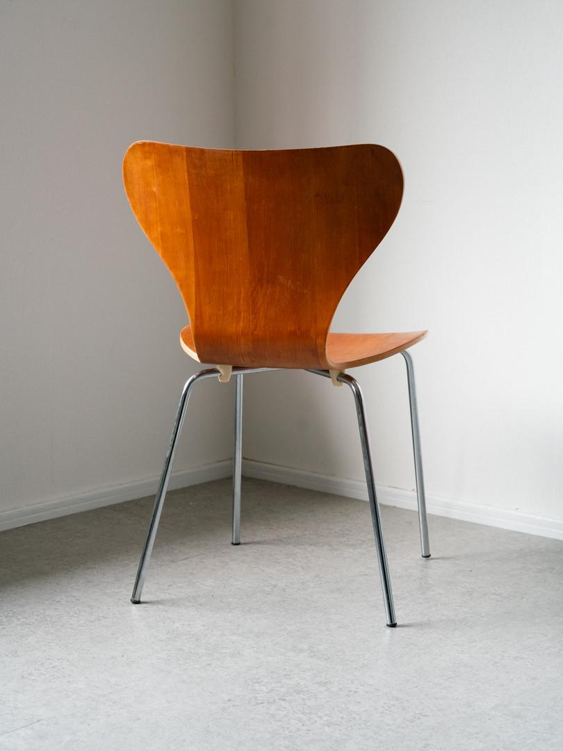 Fritz Hansen セブンチェア アルネヤコブセン リプロダクト