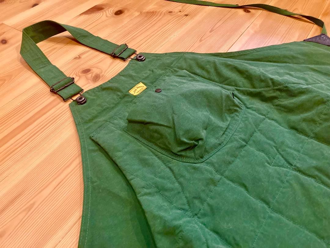 人気ブランド 【新品】NATAL ネイタルデザイン ホルターエプロン