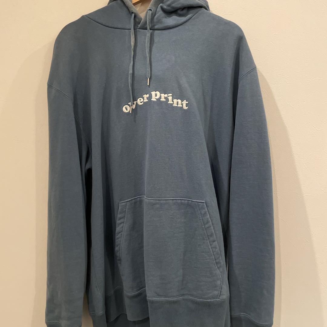 匿名発送 overprintパーカー