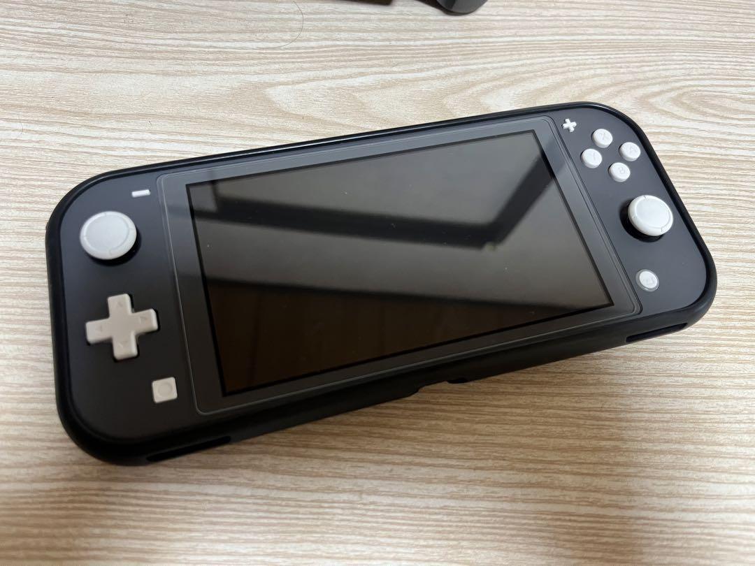 Nintendo Switch本体 ケース付き