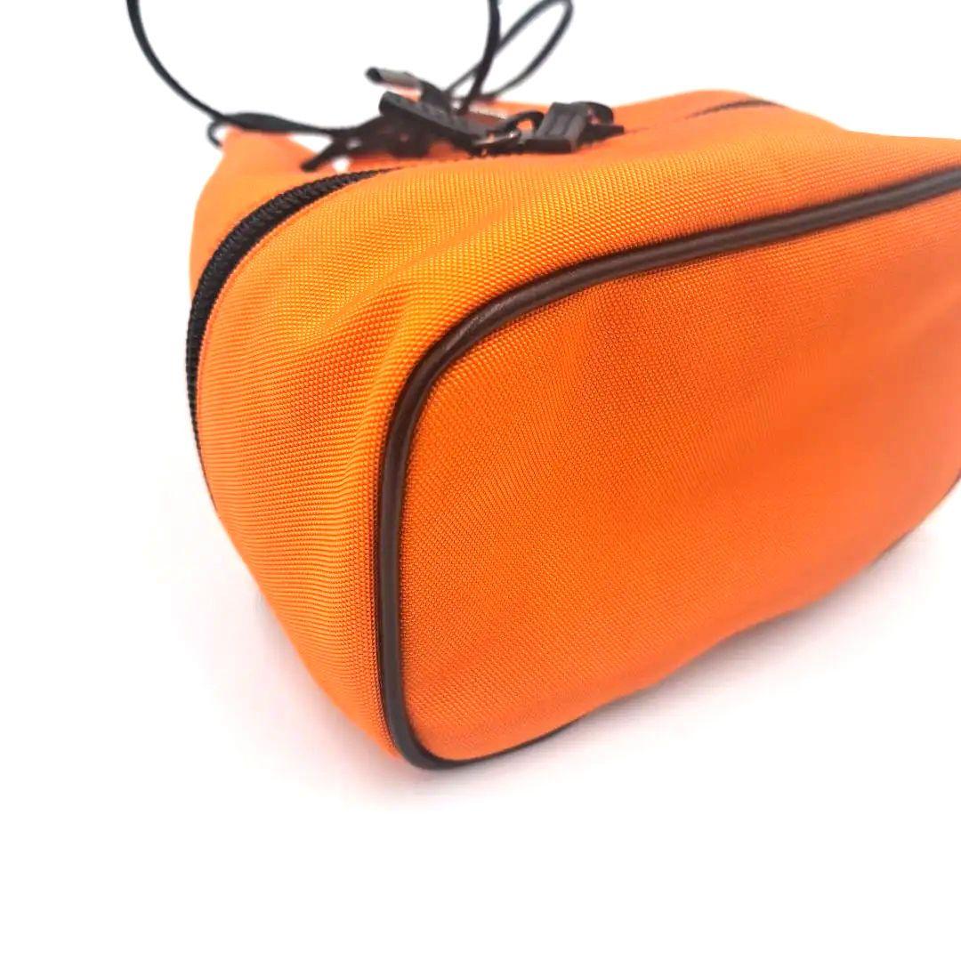 【希少品】本物　GUCCI　巾着　オレンジ　バッグ　正規品　グッチ　ミニバッグ