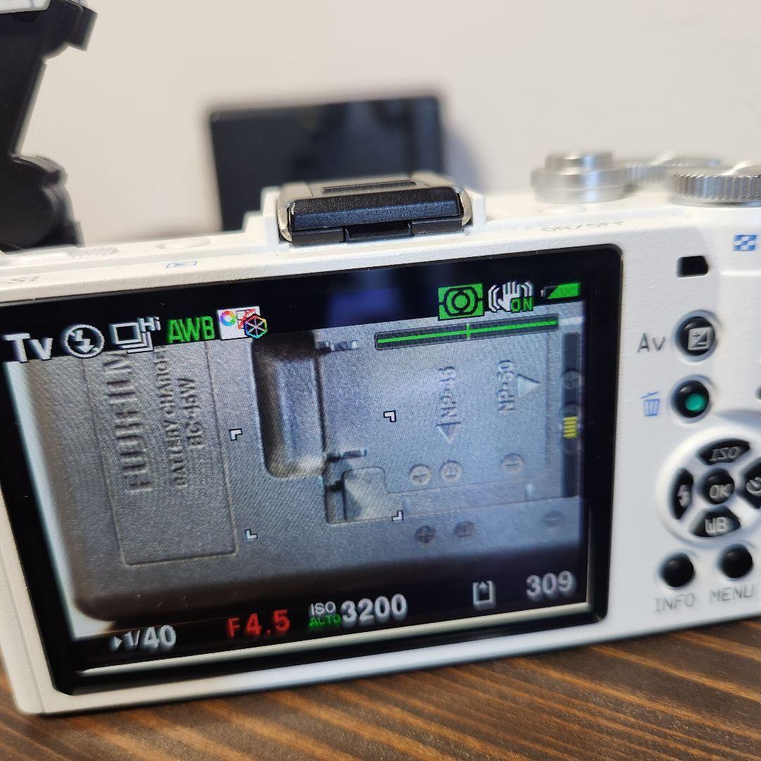 PENTAX ミラーレス一眼 ホワイト