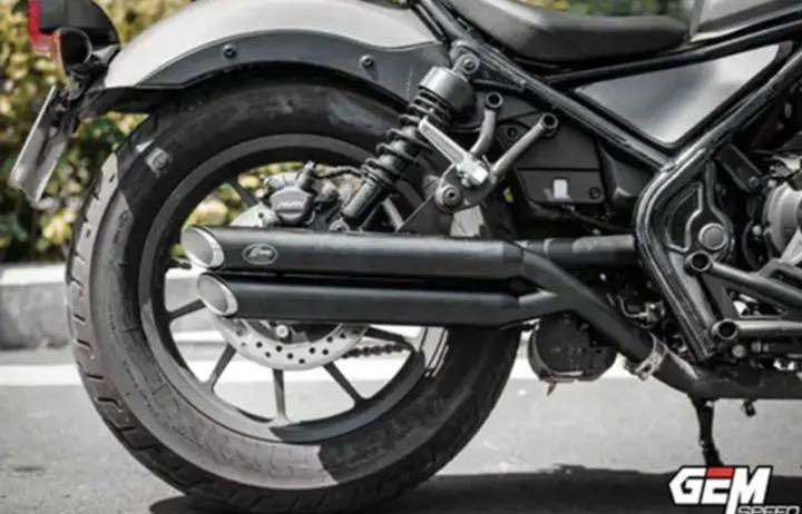 ホンダ　レブル250-500用　マフラー　SALE