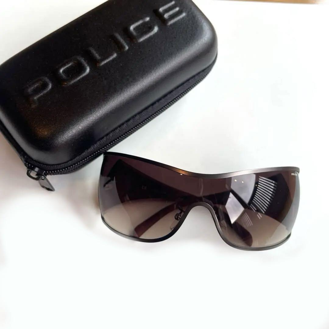 新品　未使用　POLICE ポリス　サングラス　S8826 COL.627X