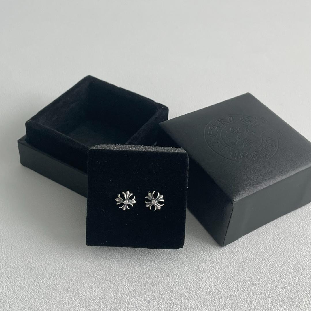 CHROME HEARTS クロムハーツ ピアス
