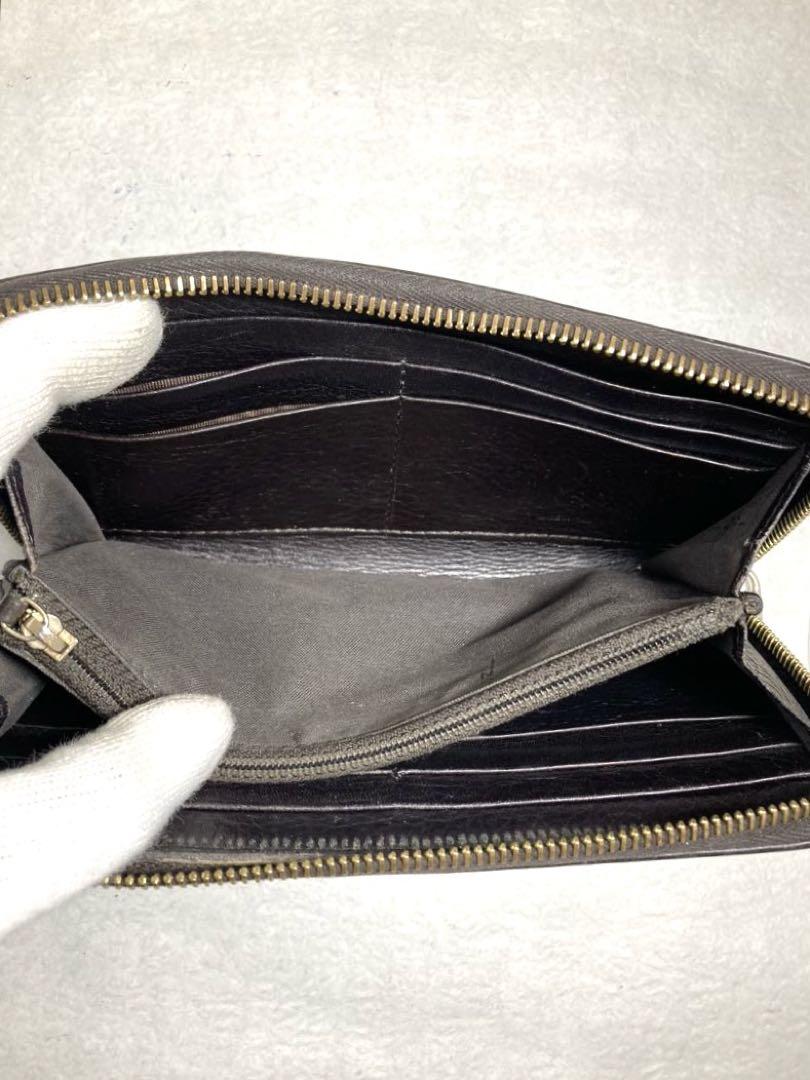 FENDI フェンディ　ズッカ柄　キャンバス　ラウンドファスナー　長財布