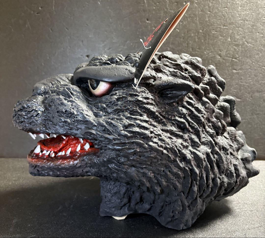 ゴジラ マスク ビオランテ JAPAN TOYS GODZILLA フィギュア