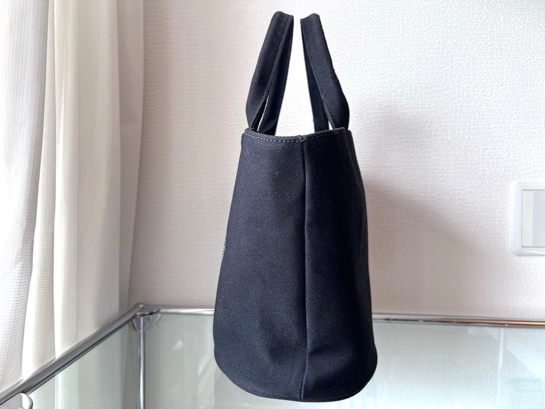 プラダ カナパ トートバッグ 黒 プラダ カナパ トートバッグ 黒