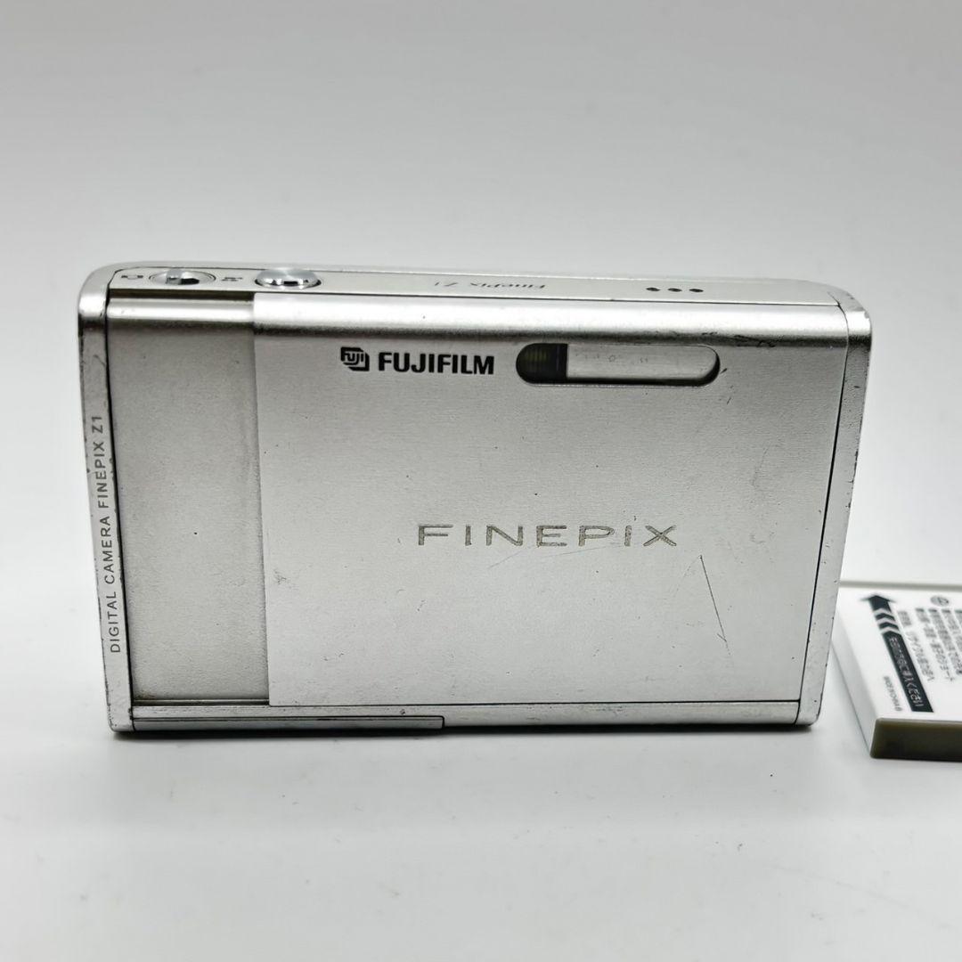 在庫処分 激安 FUJIFILM メルカリ - 新品バッテリー付 シルバー Z1 Finepix デジタルカメラ