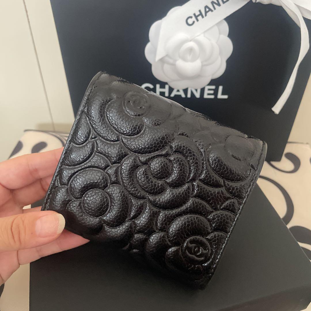 人気No.1】 にじ様 専用ページ 伊勢丹購入 CHANEL 大人気カメリア 財布