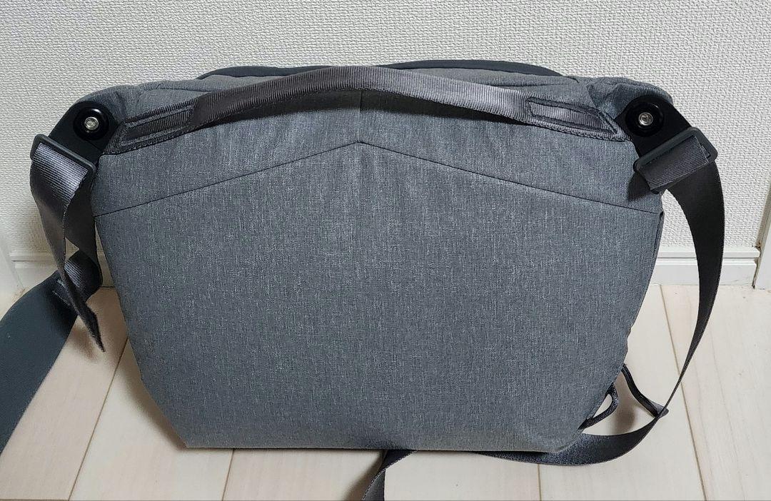 スマホ・タブレット・パソコン Peak Design Everyday Sling 6L